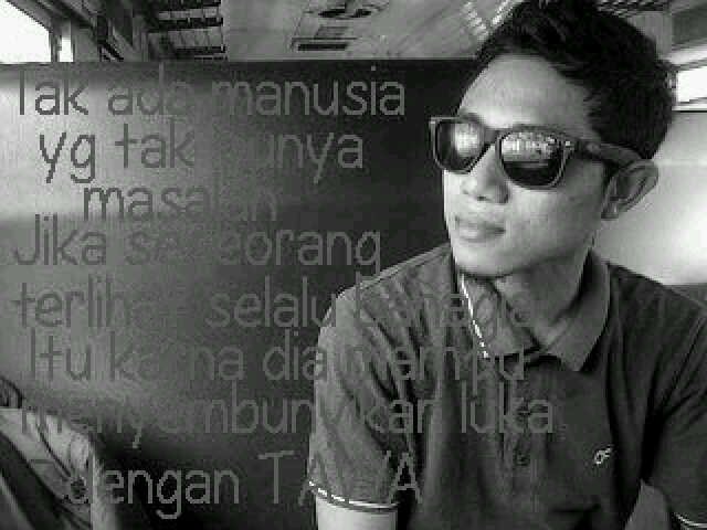 Jaga iman •jaga shalat•jaga akhlak•Gitaris,pothograper. And master chef indonesia2