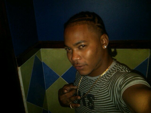 If you wanna be seen stand up if you wanna be heard speak up an if you have ϞU̶̲̥̅̊N̶̲̥̅̊ good  tø̲̣ say shot the fuck up!!! Am self made.....pin30FE4C98