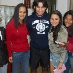 A música é a formula mágica que nos une, cada vez que você canta minha alma sai ao seu encontro!! te amo ♥♥ @mariano_mem