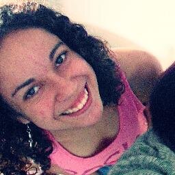 Acredite : O meu sorriso é um veneno para aqueles que querem me derrubar !!!