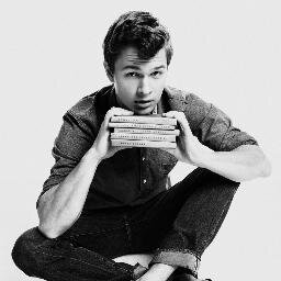 Fanclub Mexicano del actor Ansel Elgort. #carrie #divergent #tfios