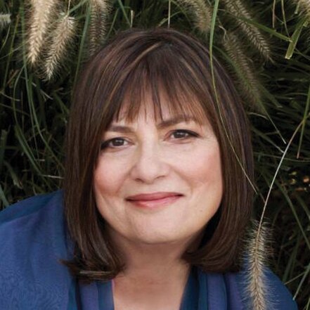 Best Selling #Novelist. #BreastCancer Survivor.  Author of Survival Lessons.