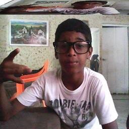 Oficial Twitter █║▌│█│║▌║││█║▌║▌║▌Soy Gracioso, Simpático, Estudioso Y Cristiano = Bakanisimooo.!
Republuca Dominicana. lazarito franco