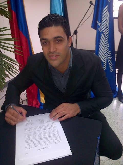 Ing. Industrial, aportando un granito de arena para que este hermoso país siga creciendo. Creo y confió en el talento de mi venezuela y en el deporte venezolano