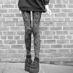 ❁❁❁❁❁❁❁❁❁❁❁❁❁❁❁❁❁❁❁❁❁❁❁ 15 year old possessed by bulimia. Obssessed with being thin ❁❁❁❁❁❁❁❁❁❁❁❁❁❁❁❁❁❁❁❁
