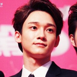 sono Chenzington CHEN CHEN, il signore dei fulmini | :V papera drogata | troll master | passione stellinatore | SONO LA ANTONELLA CLERICI DEGLI EXO
