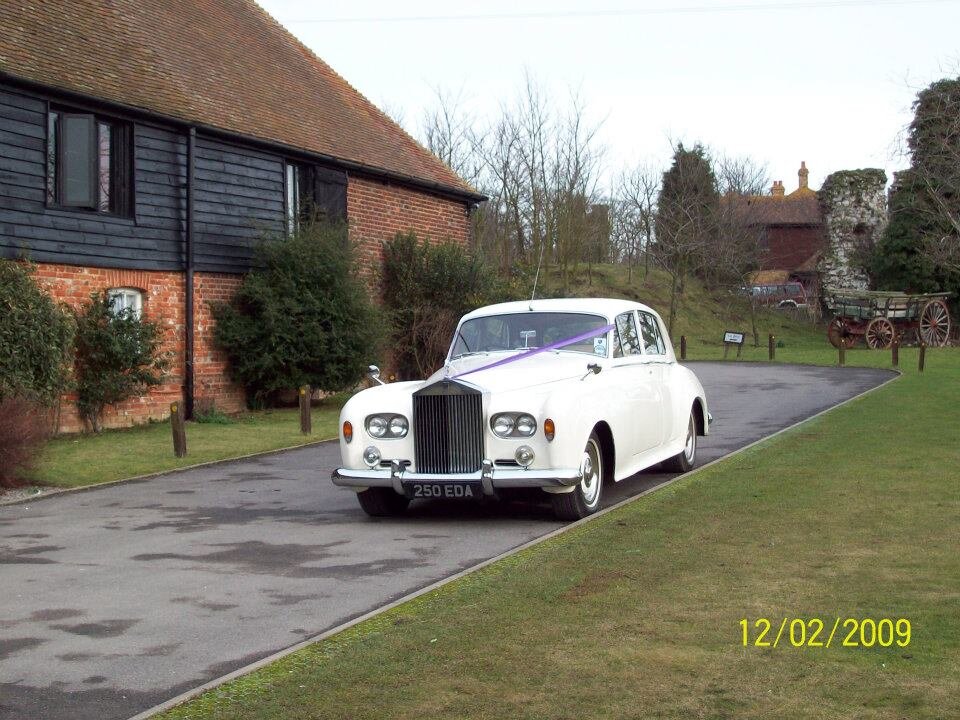 Wedding Car Hire Company in Kent. Providing Professional Chauffeur Hire Service For Your Special Day! Limousines, Rolls Royces, Morris Minors, Taxi's and more.