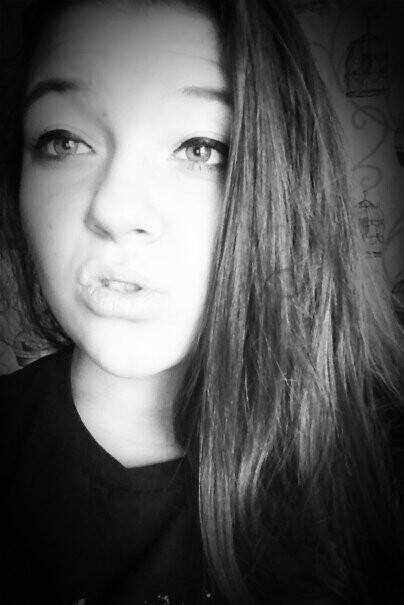 #Traverllagalandfuckingproud:* bbm pinn 25AABA0A so dont judge me people that think there cool do that?x