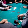 jetonsethommes's profile picture. J’écris sur https://t.co/1kLRSX3bWe. Fondateur de @lesclubsdejeux #poker Desjetonsetdeshommes@gmail.com