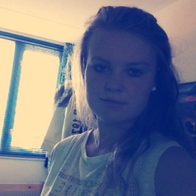 Smile - Ergens - 17 - follow your dreams - GT4B