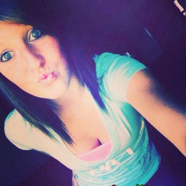 Fangirl by day, country girl by night. Follow me, i follow back.:)