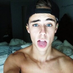 DylanFontana's profile picture. 