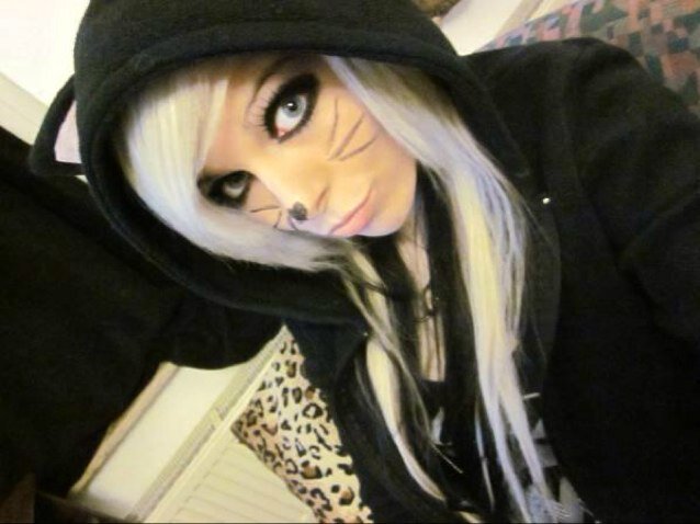 KittKatieKatt's profile picture. Im happily married to @jakobflicker and we have a newborn her name is Roxy she is adorable i love my family i have alot of family