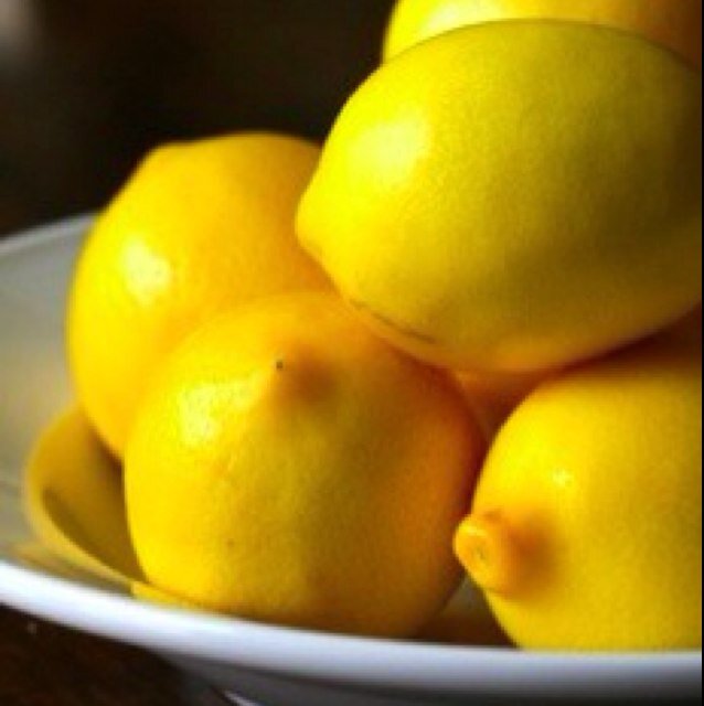 When life hands you lemons, make lemon daiquiris!