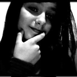 Não deixes que a tristeza do passado e o medo do futuro te estraguem a alegria de viver o presente ! =Þ