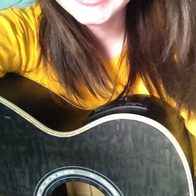 2johndeeregirls's profile picture. Just a country girl who plays guitar and loves to fish. #FFA #TeamChevy #TeamJohnDeere Avi is me.