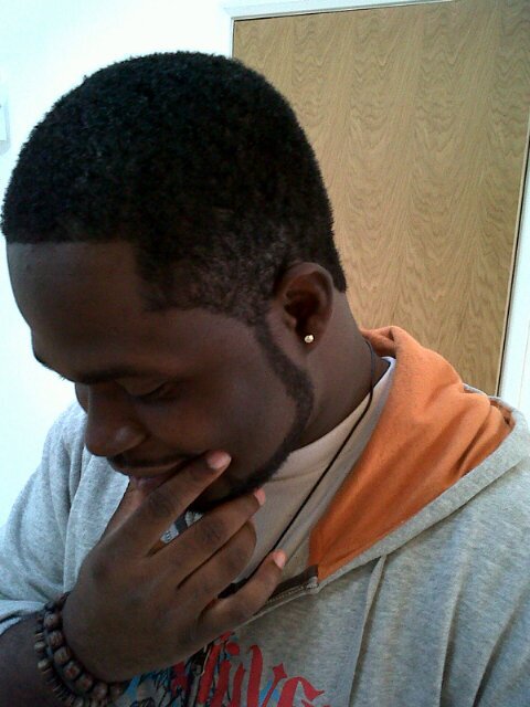 tenge11's profile picture. 