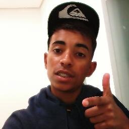 Fēliz , Humildē, Bαtαlhαdor e Filho dē Deus.   
 #Face: https://t.co/V5nZ1c4DGM