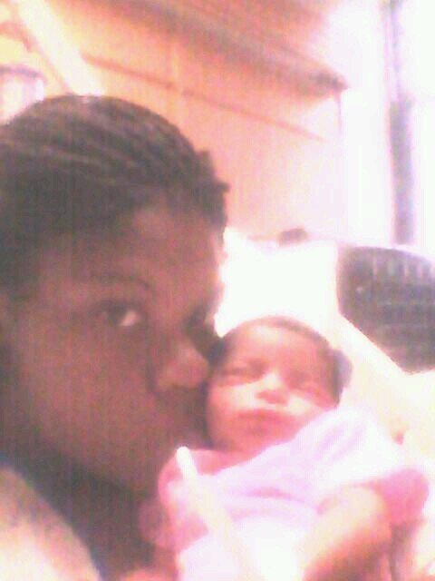 AjnaeNdMike's profile picture. FMOI:Nae_Loves_Mãyã