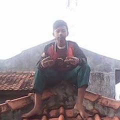 hidup itu nikmatin aje waktu nya santai ya santai tapi kalau waktunya ribet ya ribet aja hadapi denga
SMILE aNd FUN