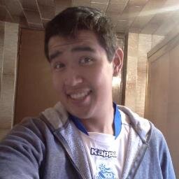 Goldito, me enacanta hacer reir, amigueroo en ocaciones y me gustaan las aventuras !! Ja