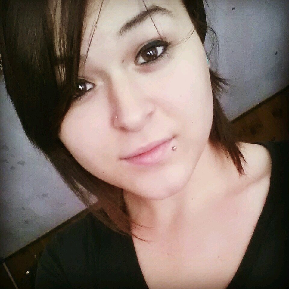 Ohaii, I'm Marcy c: I love Batman, Xbox, friends, family, music, sleep, and food.