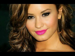 #PrettyLilLiarAddict♥| I am lovatic | Demi helps me stay strong :)★|  I followback◄─☺ @ddlovato
