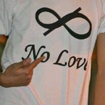 Heyy Frndz ♥  Follow Me And I'll Follow You Back Promise :D