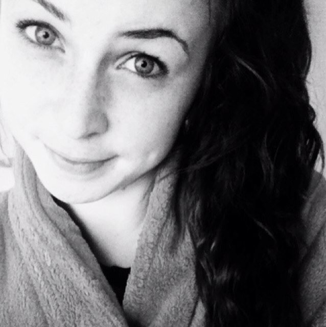 Instagram- @sampoowa