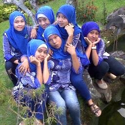 UmieCakep's profile picture. Haqqu walau kaana muron..
;)  katakanlah kejujuran walaupun pahit  :)