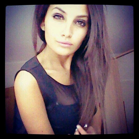 Ta bio, en mieux. #TeamBelgium #Team1995 #TeamFricadelles #TeamOrelsan   http://t.co/RiInvixwYp