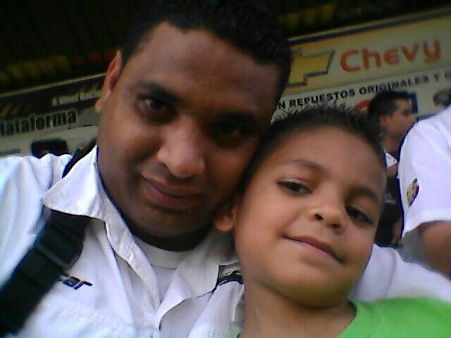 oscar_seguridad's profile picture. TSU Seguridad Industrial