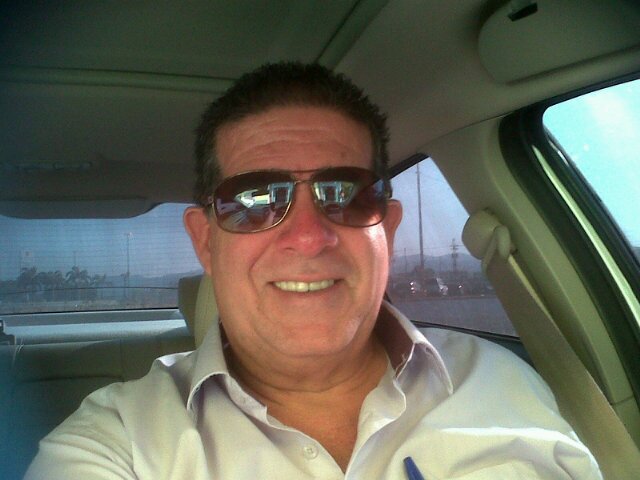 edcar24's profile picture. Anaquense Médico!  especialista en Cirugía general; ginecología y mastologo Medicina integral bioreguladora Antienvegecimiento Cirujano estetico ozonoterapista