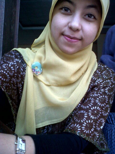 Penampilan tidak penting, Ýªήg penting adalah memiliki hati Ýªήg baik :)