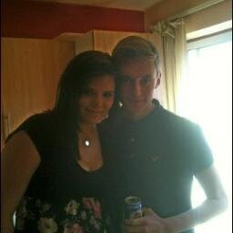 16 and living my life the way i should... :) LOVE MY BABY!!!            08-01-2013