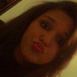 eu sou mto chata!!
de boaaa!!