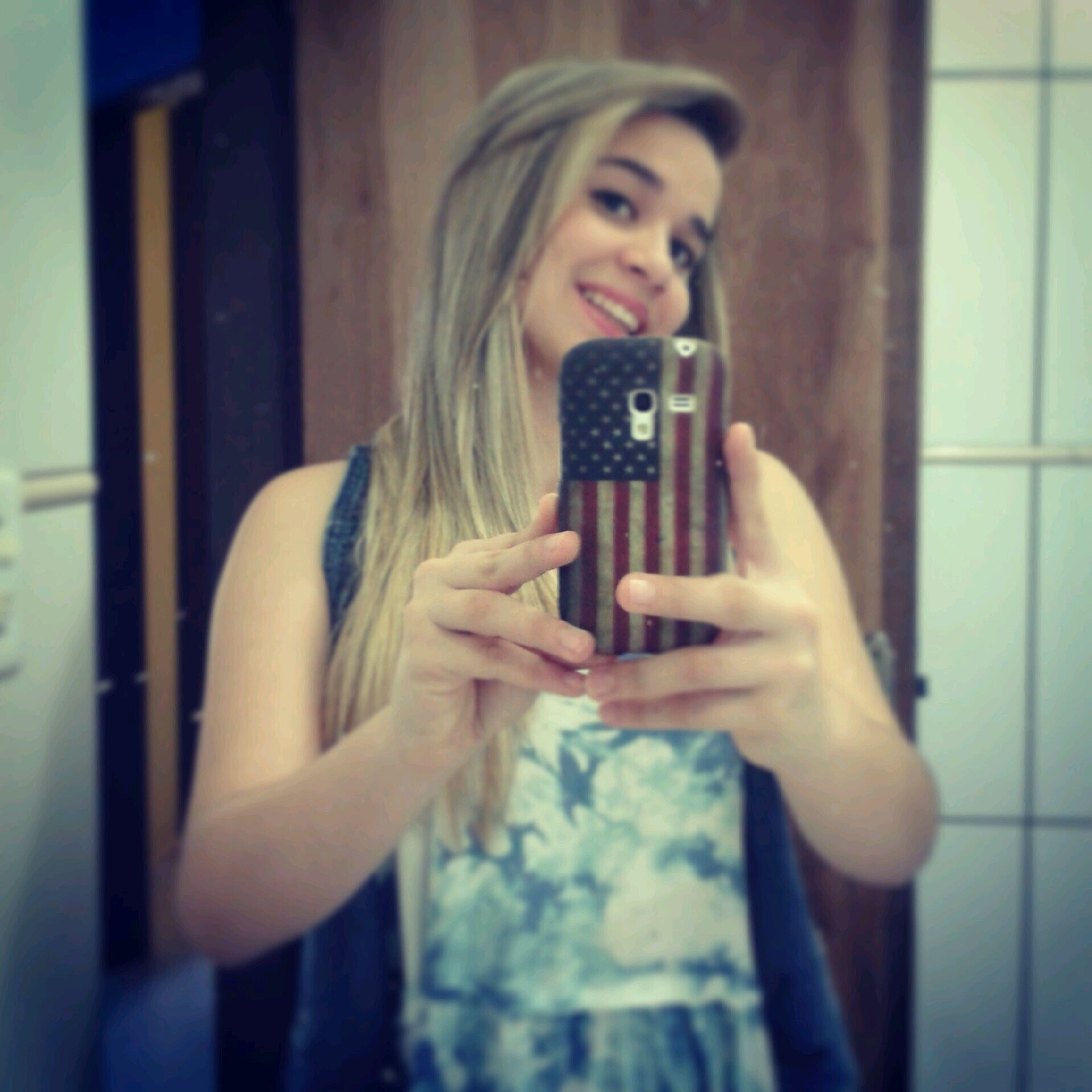 Atrás da glória!