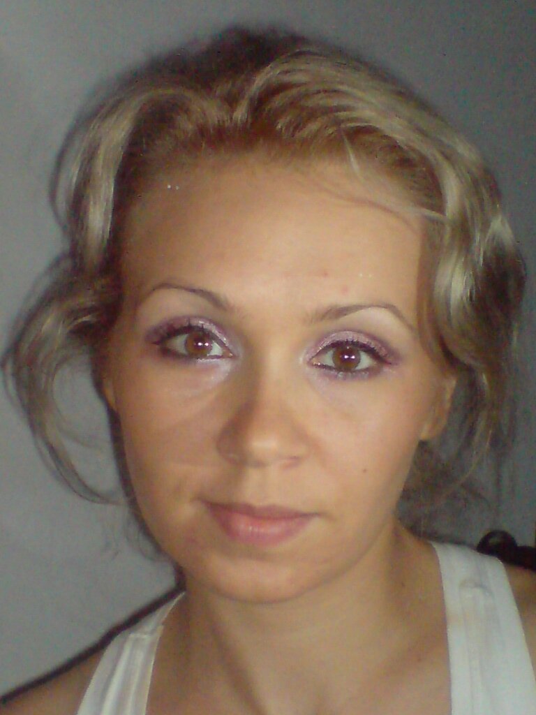 AlynaHurmuz's profile picture. 