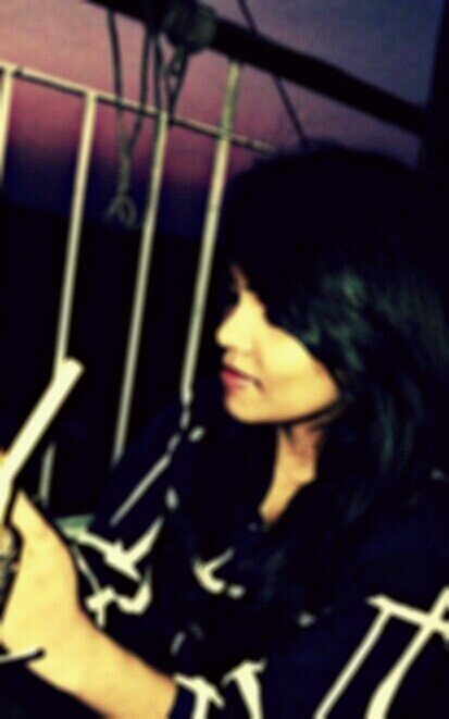 akanksha23apr's profile picture. •Dream.Believe.Create.Breath.Love.Shop.Eat.Pray• 
                                         
Fashion Merchandising student at Pearl Academy, New Delhi.