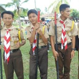 Apapun itu yang jelas bukan urusanku