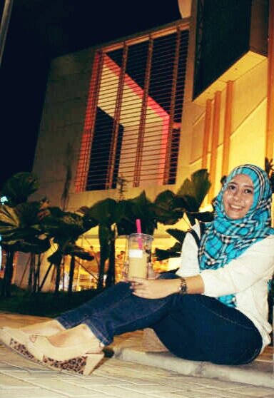 ☆JAVANESE ☆Future wife. ☆future mom. ☆Pharmacist. Instagram:miss_anggraeni