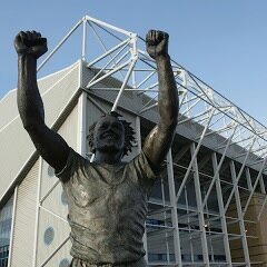 LUFC and N Ireland. Followed Leeds since 70's. Still hoping for a quick return to top flight. Get back where we belong. #lufc #gawa.