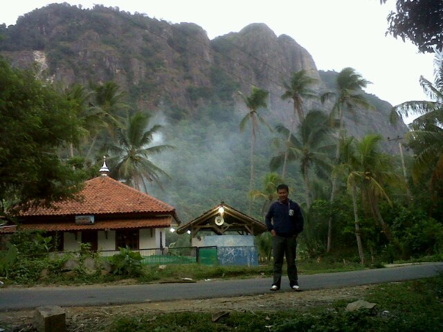Life is choice || Life is adventure || Life is happiness || Life is me || life full challenge || my life is a struggle || and prayer mother everithing to me