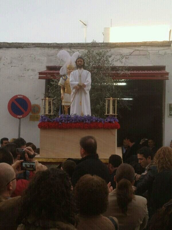 euvarobom's profile picture. Grupo de jovenes devotos de Ntro Padre Jesus de la Salud en su Prendimiento Ntra Señora del Carmen y Cruz de Mayo Gloriosa . Escuela de Costaleros
