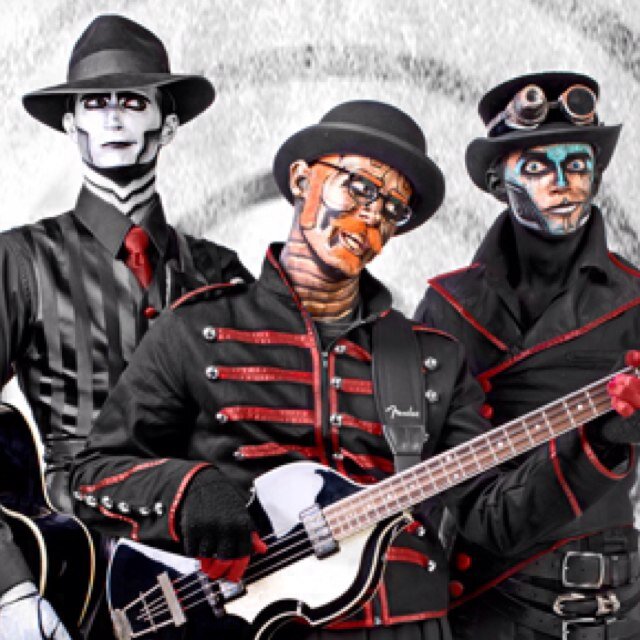 An account dedicated to all things Steam Powered Giraffe! Follow for daily news, pictures, and fanfictions! #SteamPoweredGiraffe
