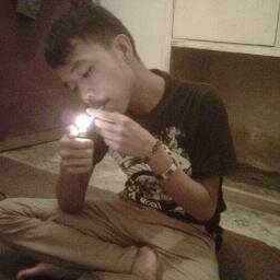 Folow|di folow back :D | 27-08-96 _demon god child care_