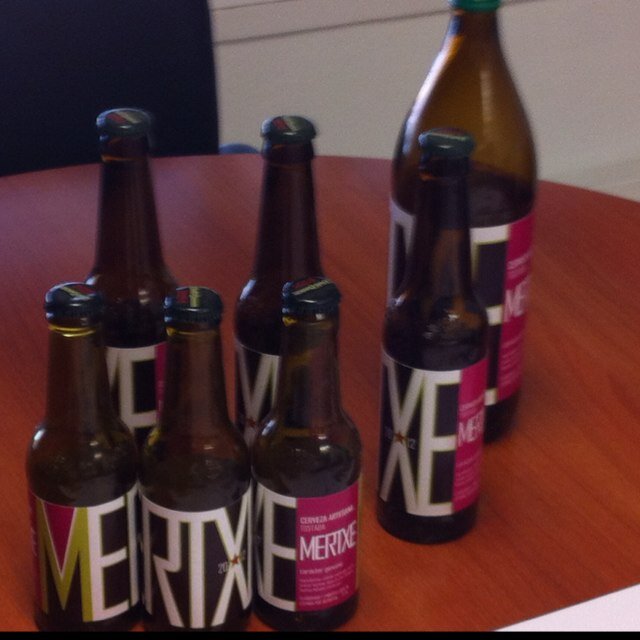CervezaMertxe's profile picture. Elaboramos cerveza artesana con agua de la Sierra de Guadarrama y la vocacion de crecer y ser empresa social. Dame un punto de apoyo y me tomo otra cerveza