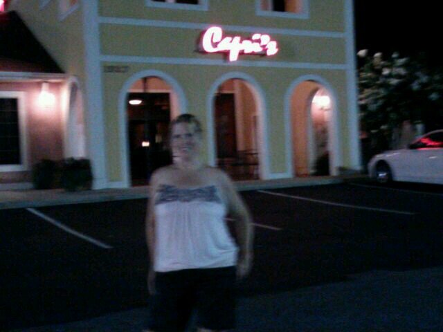 j_mulroy's profile picture. Wife, Mom, Teacher, Personal Trainer.