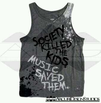 ~Of mice & Men~ ~Bvb~ ~pierce the veil~ ~sleeping with sirens~ I'm 15 And love heavy metal