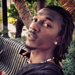 stll runnin the streets so i dont sleep much. watchin the snakes so they want creep up #TEAMBISHOP #TeamSouthBeach